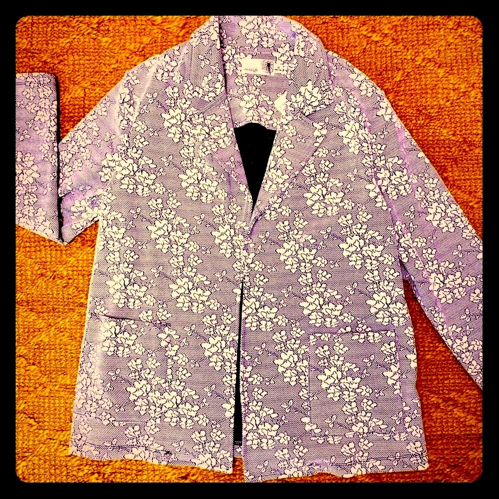 NWT Everleigh Floral Open Blazer